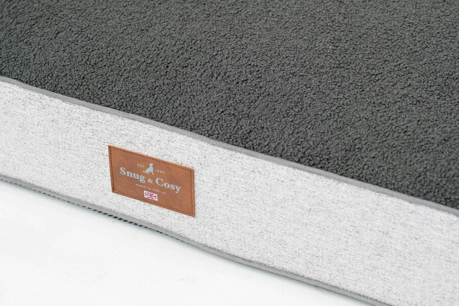 Snug and Cosy Pets Heritage Tweed Orthopaedic Pet Lounger - Comfort & Support