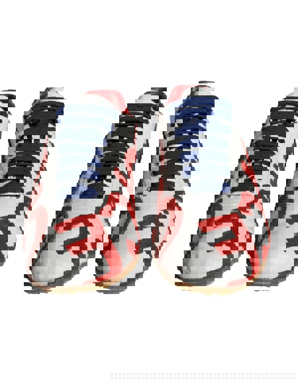 178063493.jpg
