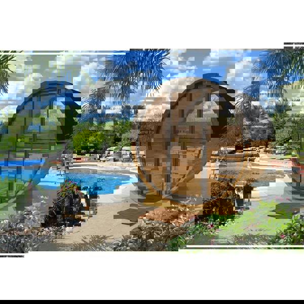 Stjarna Thermowood Pool Sauna