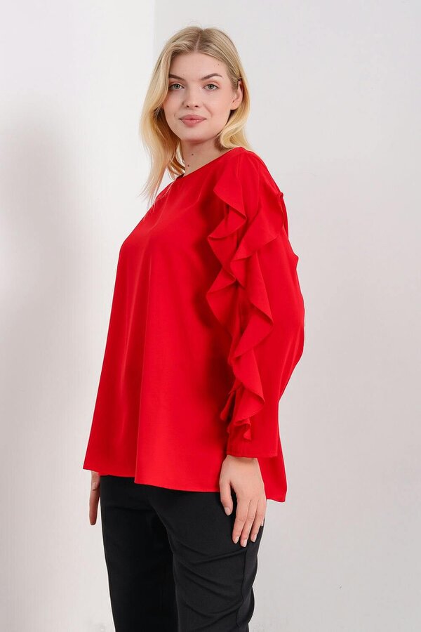 Hoxton Gal Oversized Ruffle Sleeve Relaxed Fit Top In Red