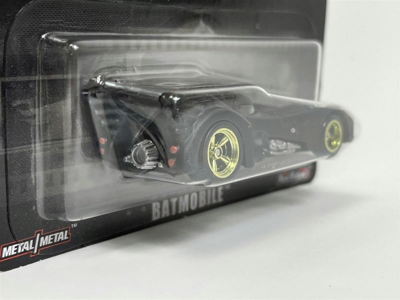 Hot Wheels Batman Batmobile Real Riders 1:64 Scale Hot Wheels HKC22