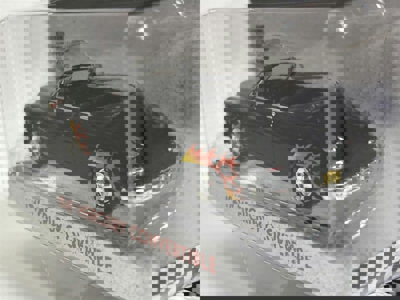 Greenlight Grease 1949 Mercury Convertible Black 1:64 Scale Greenlight 62010B