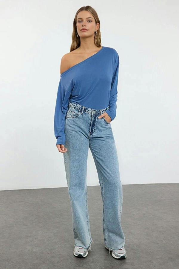 WOVCOR Boat Neck Relaxed Cut Knit Blouse