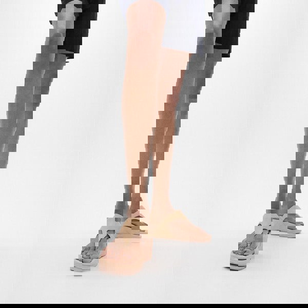 FitFlop LULU LEATHER Womens Toe Post Sandals Sandy Beige