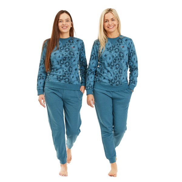 Luca and Rosa Women's Blue Leopard Lounge Set