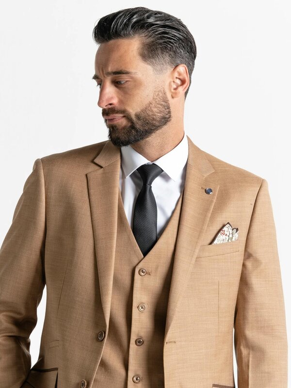V2 Classic Henry - Sand Three Piece Suit