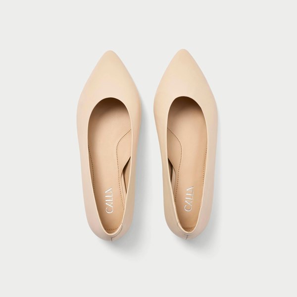 top view of agata butter cream flats