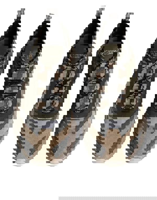 193920027.jpg