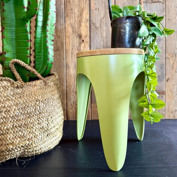 Love Frankie Tripod Stool Matcha Green - Small