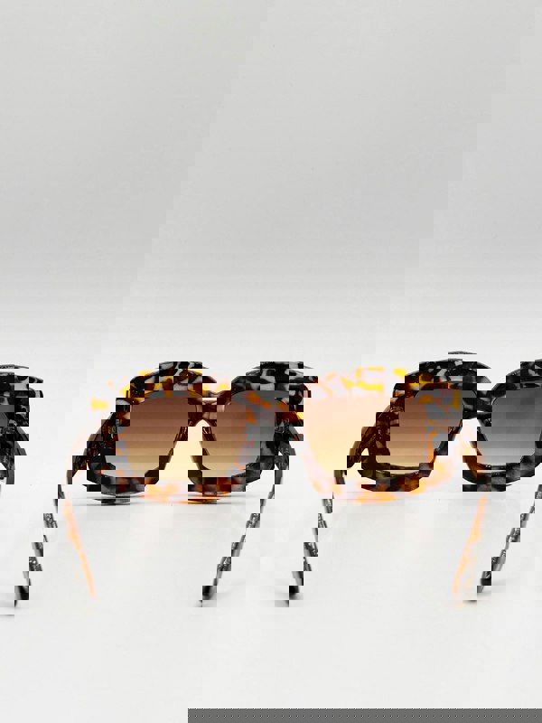 SVNX Oversized Chunky Rectangle Sunglasses in Tortoise