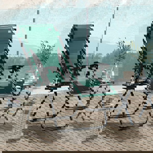 Outdoor Lounge Chair