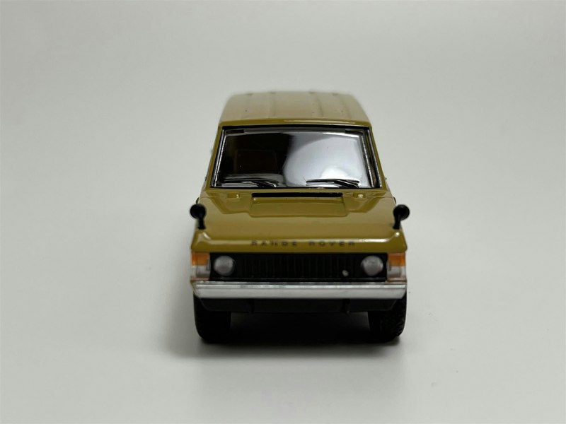 Mini GT Range Rover 1971 Bahama Gold LHD 1:64 Scale Mini GT MGT00495L