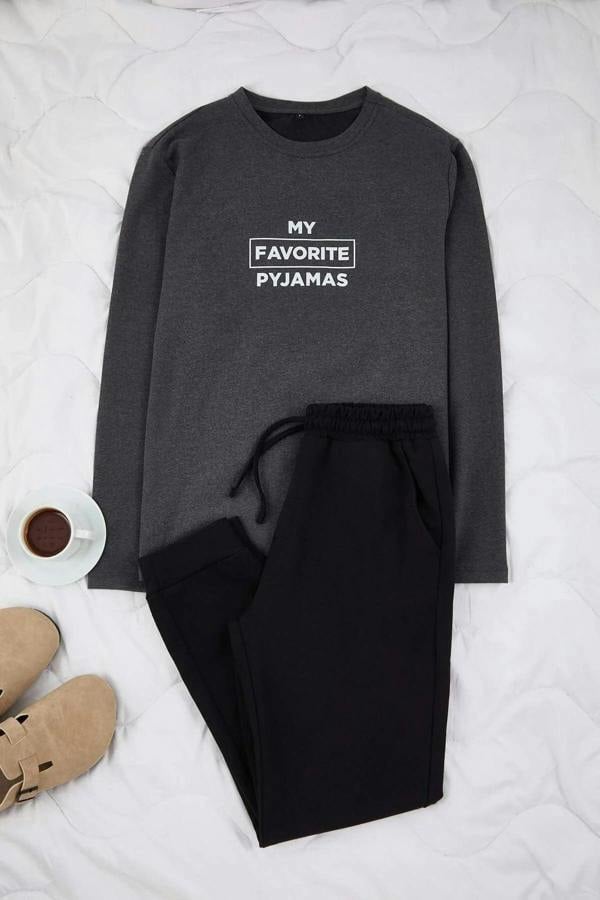 WOVCOR 2-Piece Regular Slogan Printed Knit Pajama Set