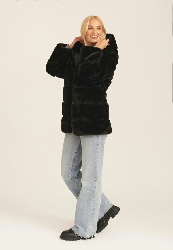 Gini London Black Horizontal Cut Fur Hooded Jacket