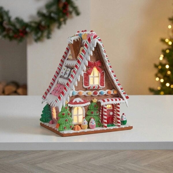 Garden Greatness Hand-Painted Christmas Sugar Chalet Light