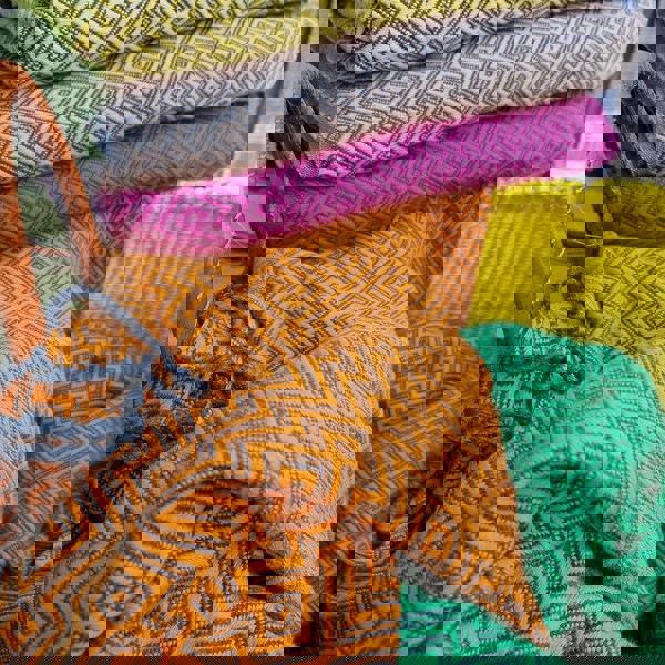 Cotton throw blanket