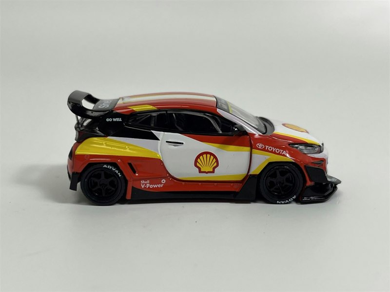 Pop Race Toyota Pandem GR Yaris Shell 1:64 Scale PR640039