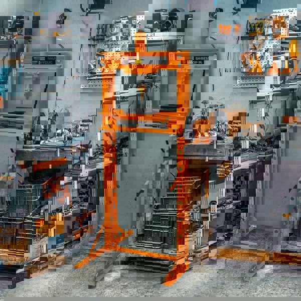 T-mech Hydraulic Shop Press with Gauge – 20 Tonne