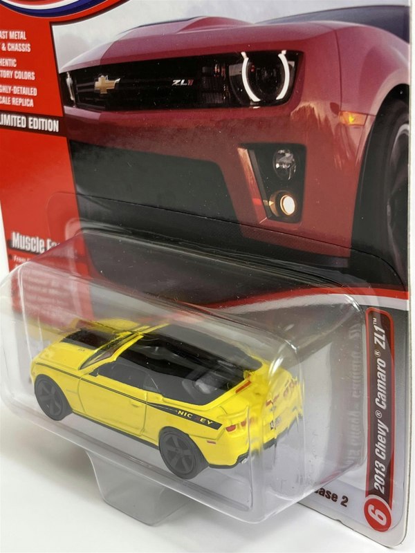 Johnny Lightning 2013 Chevy Camero ZL1 Rally Yellow 1:64 Scale JLMC030B