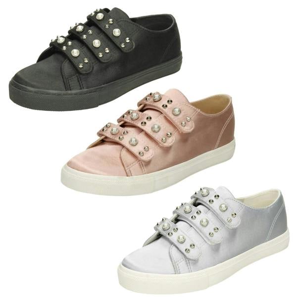 Spot On Ladies Spot On Pearl Strap Trainers