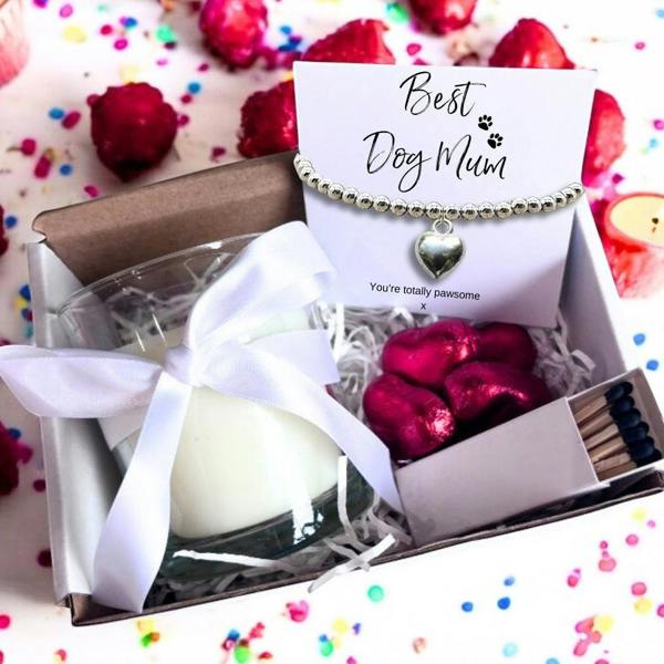 Aye Do Gifts Small Best Dog Mum Gift Hamper | Bracelet, Chocolates & Candle