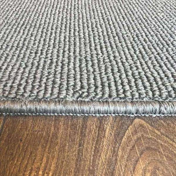 The Rugs Washable Mat & Runners: Durable Plain Design