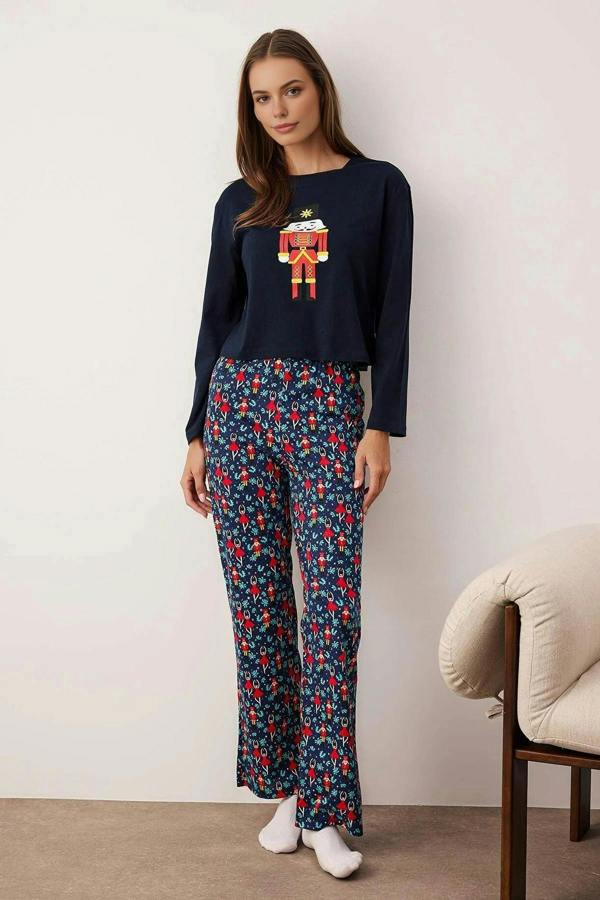 WOVCOR 2-Piece 100% Cotton Christmas Themed Knit Pajama Set