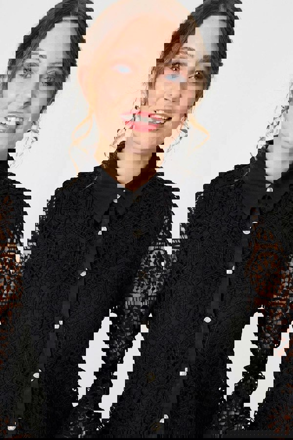 Black | Lace Layer Sheer Sleeve Cropped Shirt
