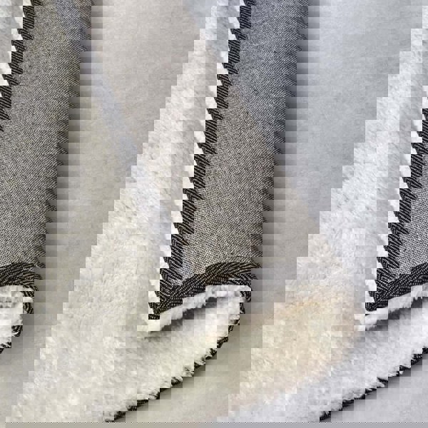 Myk Olaf High Pile Rug Plain Design