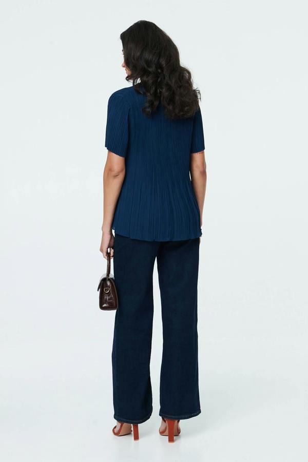 Navy | Floral Short Sleeve Pleated Texture Top
