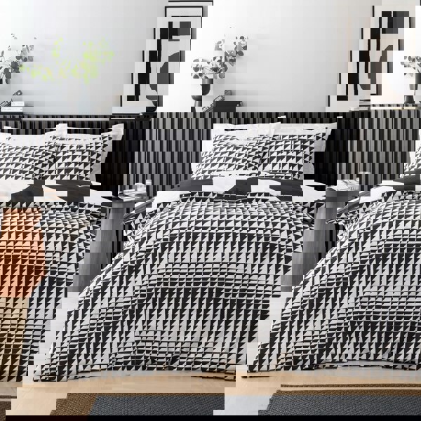 Style Sisters Bold Geo 200 Thread Count Cotton Duvet Cover Set
