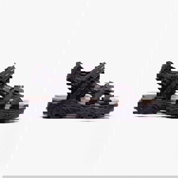 1678441792-46395500.jpg