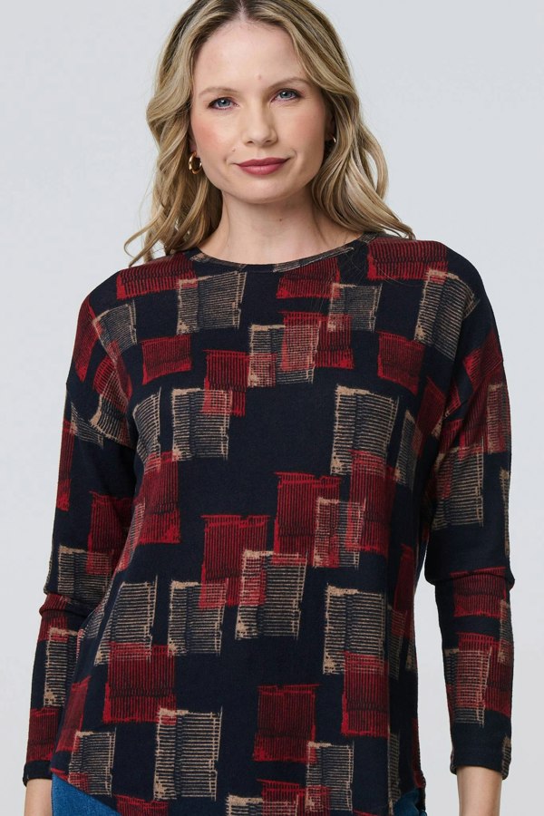 Navy | Geo Print Long Sleeve Curve Hem Top

