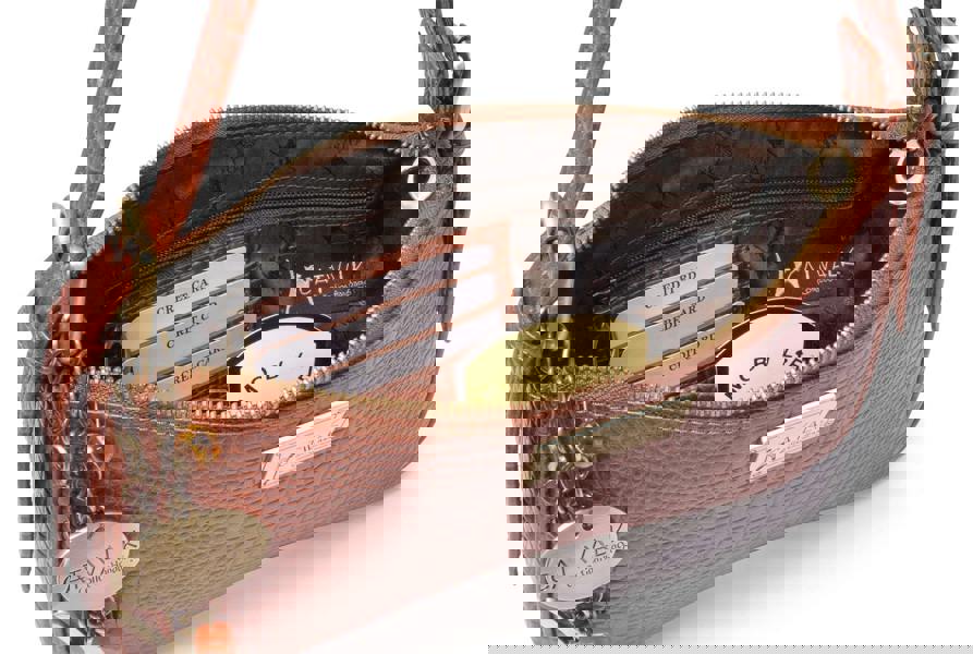 Catwalk Collection Handbags Celine - Shoulder Bag