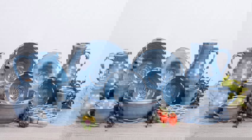 Torres-Ferreras-Spanish-Ceramics-Cielo-Range-Group-Shot-Lr-1