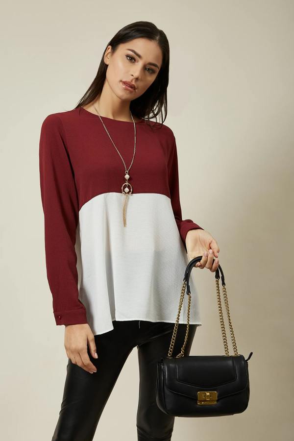 Hoxton Gal Long Sleeve Relaxed Fit Block Top With Necklace In Burgundy And White