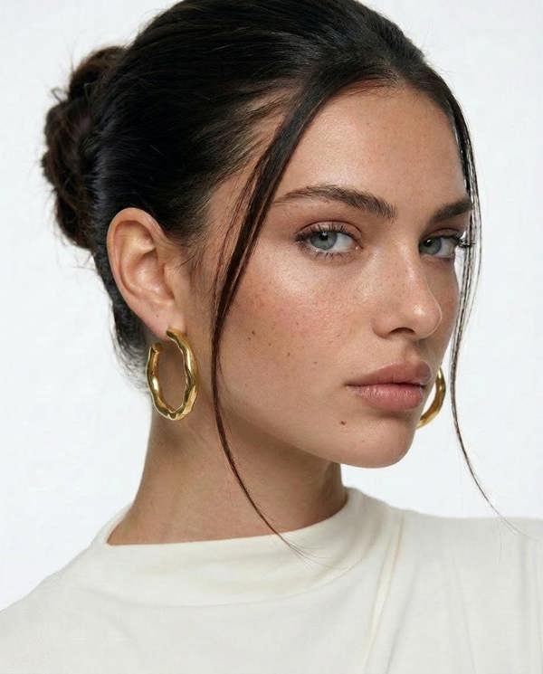 Elk & Bloom Chunky 14K Gold Hammered Hoops