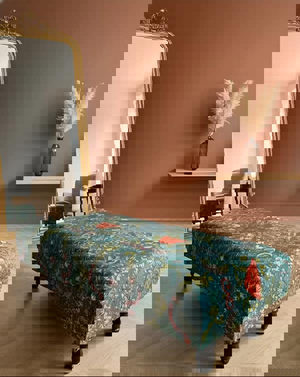 ISTOOLS Green Printed Fabric Multicolour Footstool Bench – Stylish, Comfortable & Multi-purpose