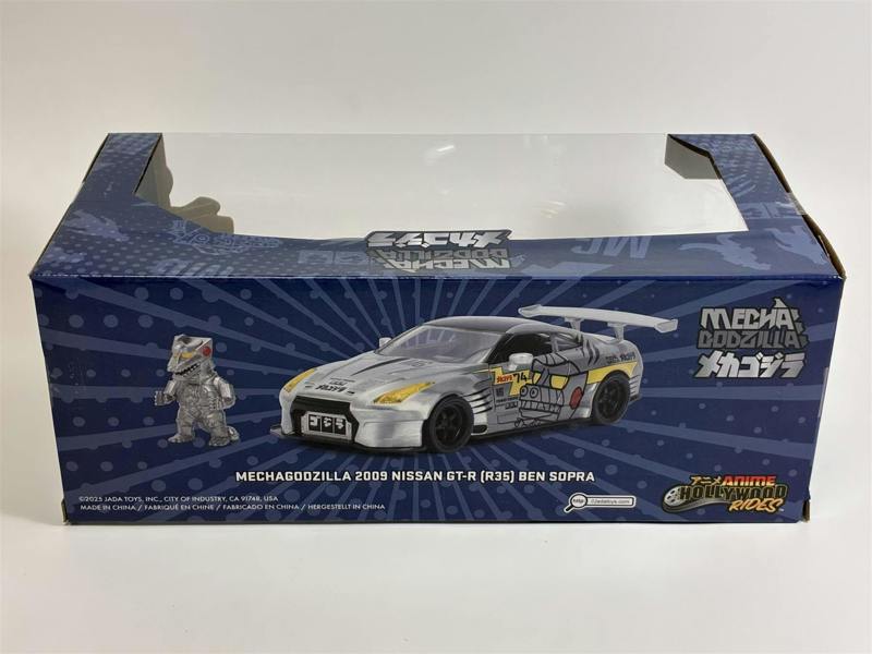 MCSlots Mechagodzilla Figure and 2009 Nissan GT-R R35 Ben Sopra 1:24 Scale Jada 36285