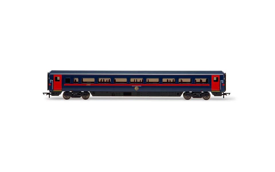 Hornby Mk4 Standard Coach C GNER 12444