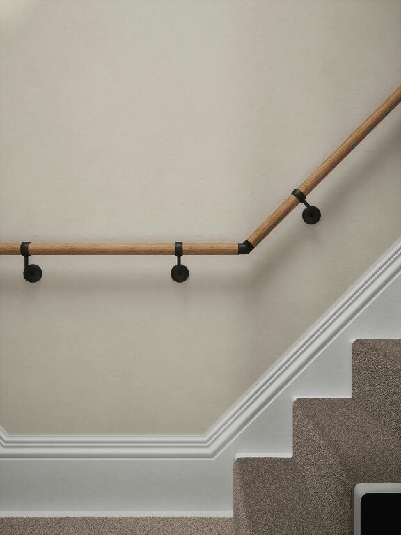 Handrails Direct Stoneleigh Red Oak T-Shape Handrail