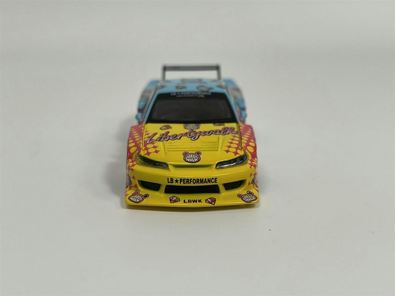 Mini GT Nissan Silvia S15 LB Super Silhouette LBWK KUMA RHD 1:64 Mini GT MGT00743R