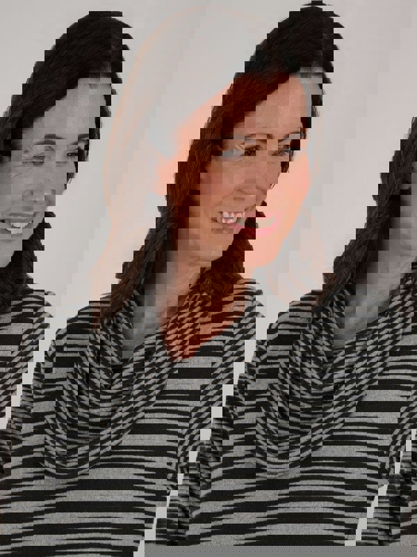 TIGI-Wear Contrast Stripe Tunic