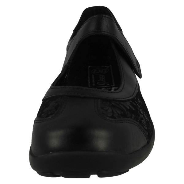 DB Shoes Ladies DB Shoes 2V Fitting Mary Jane Style Shoes Winnipeg