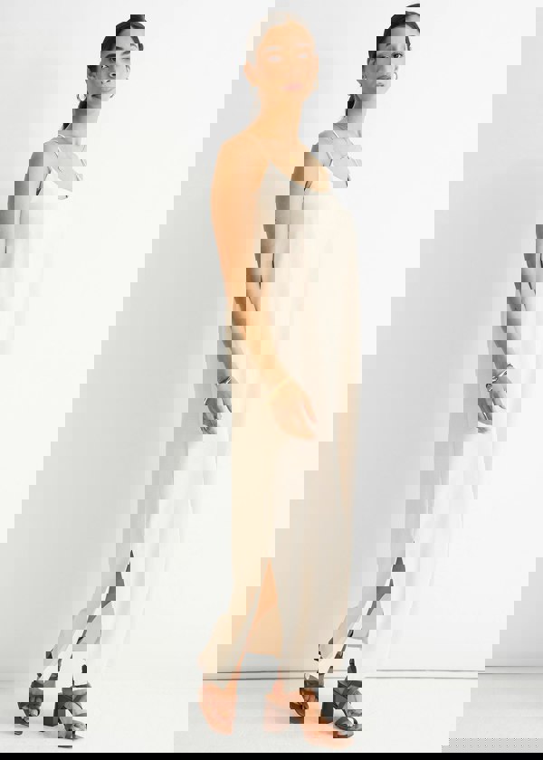 Gini London Beige Strappy Cross Back Airflow Oversized dress