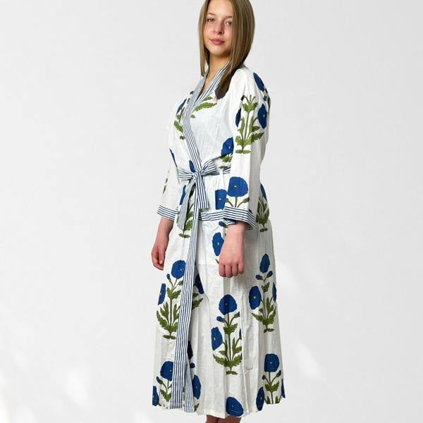 Hayley & Co White and Blue Flower Print 100% Cotton Dressing Gown