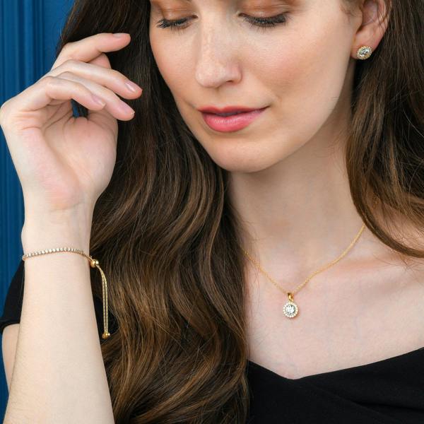 namana Gold Plated 925 Sterling Silver Round Halo Pendant Necklace For Women