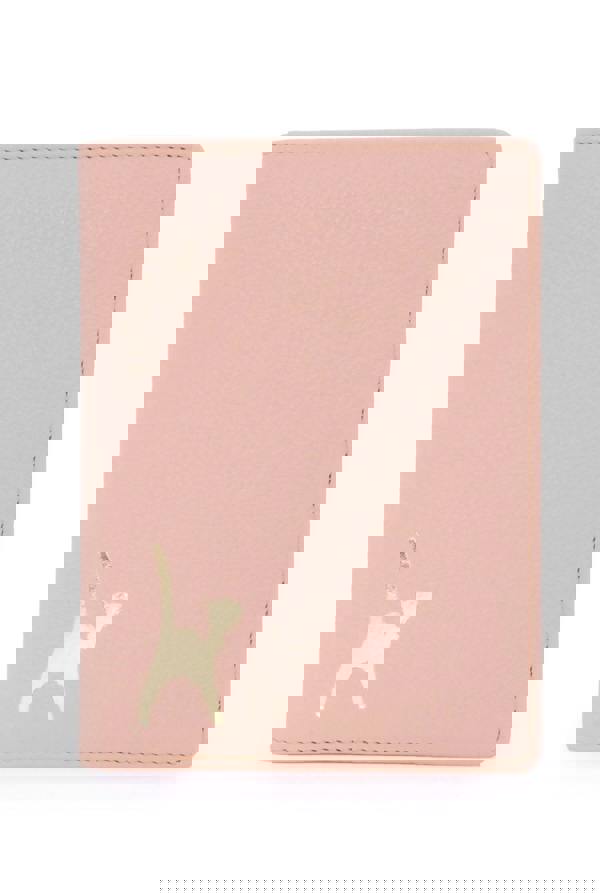 Catwalk Collection Handbags Skye - Passport Holder