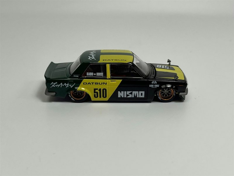 Mini GT Datsun Street 510 Racing V2 1:64 Scale Kaido House Mini GT KHMG131