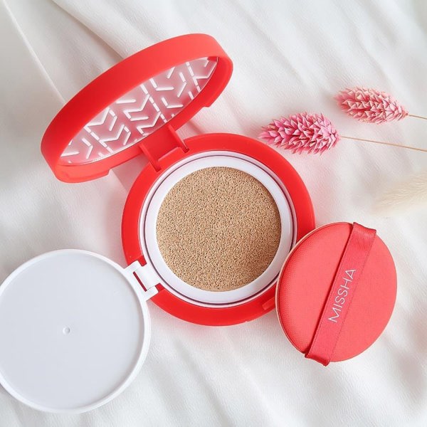 MISSHA Velvet Finish Cushion SPF50+ PA+++ - 2 Colours